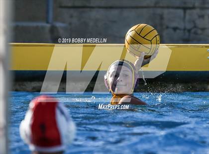 Thumbnail 3 in Kerman @ Sierra photogallery.