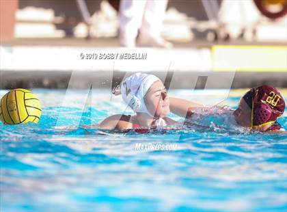 Thumbnail 2 in Kerman @ Sierra photogallery.