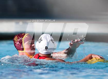 Thumbnail 3 in Kerman @ Sierra photogallery.