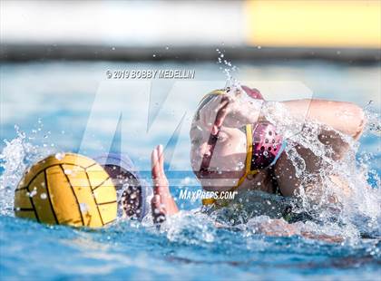 Thumbnail 2 in Kerman @ Sierra photogallery.