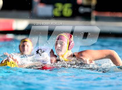 Thumbnail 1 in Kerman @ Sierra photogallery.