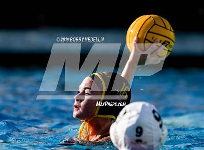 Thumbnail 3 in Kerman @ Sierra photogallery.