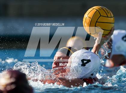 Thumbnail 3 in Kerman @ Sierra photogallery.