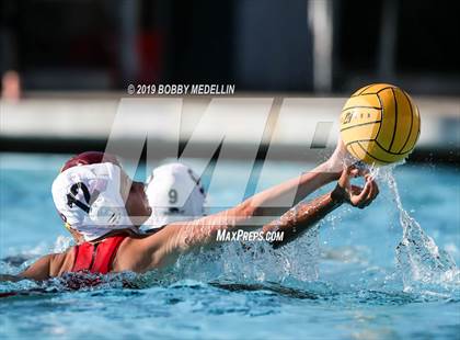 Thumbnail 1 in Kerman @ Sierra photogallery.