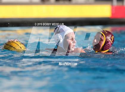 Thumbnail 3 in Kerman @ Sierra photogallery.