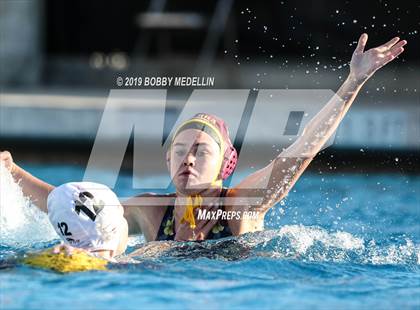 Thumbnail 1 in Kerman @ Sierra photogallery.