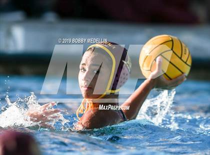 Thumbnail 1 in Kerman @ Sierra photogallery.