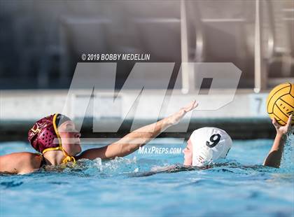 Thumbnail 2 in Kerman @ Sierra photogallery.