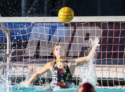 Thumbnail 3 in Kerman @ Sierra photogallery.