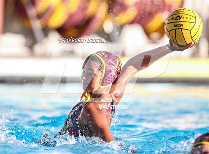 Thumbnail 2 in Kerman @ Sierra photogallery.