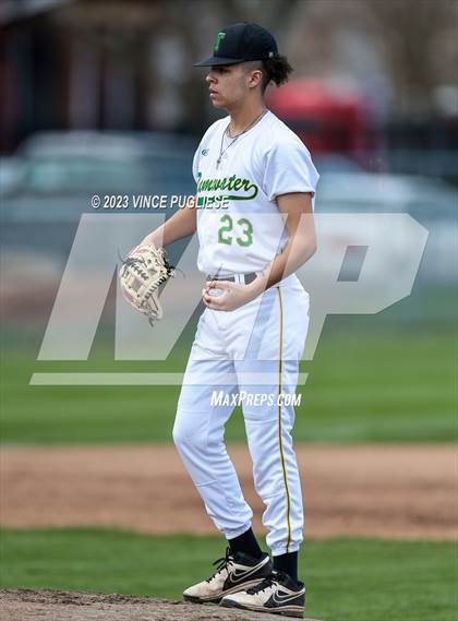 Thumbnail 3 in Rochester @ Tumwater photogallery.