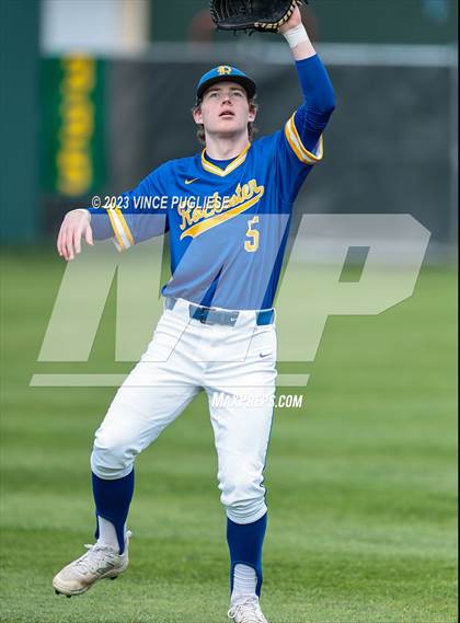 Thumbnail 1 in Rochester @ Tumwater photogallery.