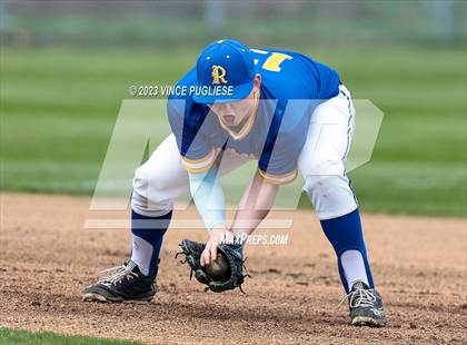 Thumbnail 3 in Rochester @ Tumwater photogallery.