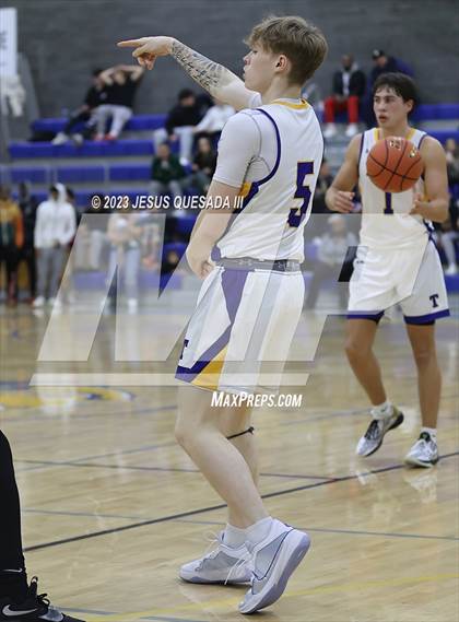 Thumbnail 2 in Auburn @ Tahoma photogallery.
