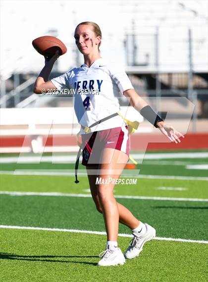 Thumbnail 1 in Perry @ O'Connor photogallery.