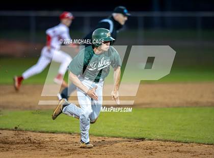 Thumbnail 2 in Mosley vs Crestview photogallery.