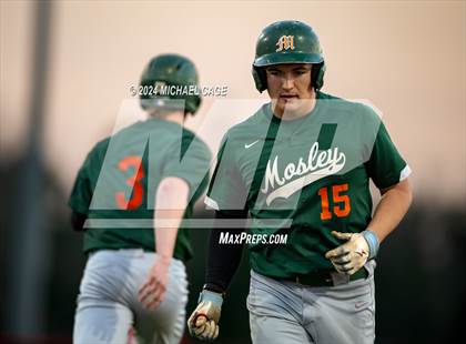 Thumbnail 2 in Mosley vs Crestview photogallery.