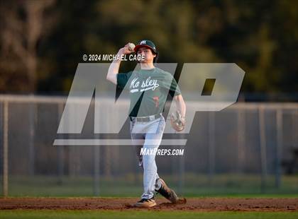Thumbnail 3 in Mosley vs Crestview photogallery.