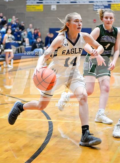 Thumbnail 1 in Edmonds-Woodway @ Arlington (WIAA 3A Playoff) photogallery.