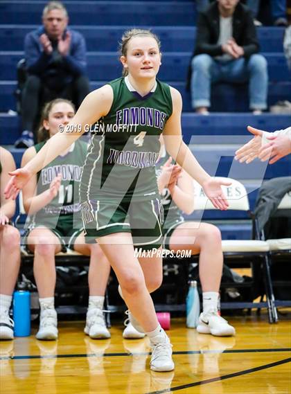Thumbnail 2 in Edmonds-Woodway @ Arlington (WIAA 3A Playoff) photogallery.