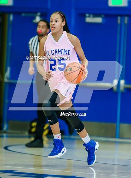 Thumbnail 1 in El Camino Real vs  Sylmar photogallery.