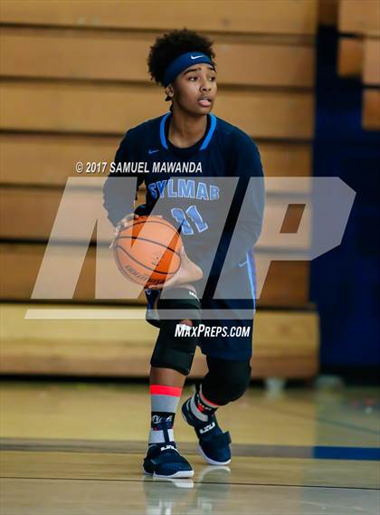 Thumbnail 1 in El Camino Real vs  Sylmar photogallery.