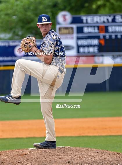 Thumbnail 1 in Lee County @ Terry Sanford photogallery.