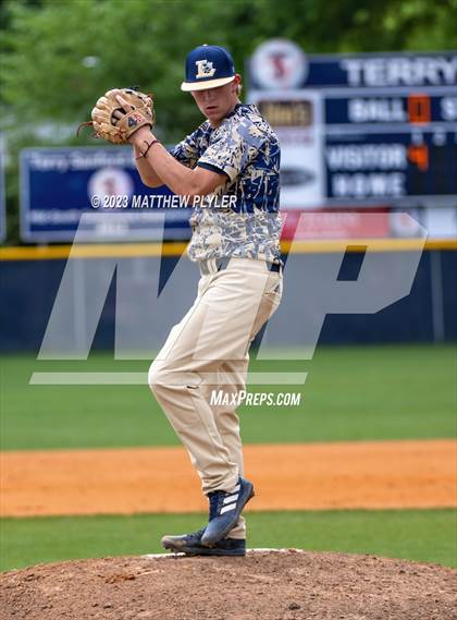 Thumbnail 1 in Lee County @ Terry Sanford photogallery.