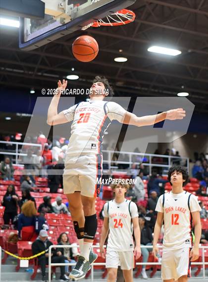 Thumbnail 3 in Seven Lakes vs. Lamar (UIL 6A D1 Basketball Area) photogallery.
