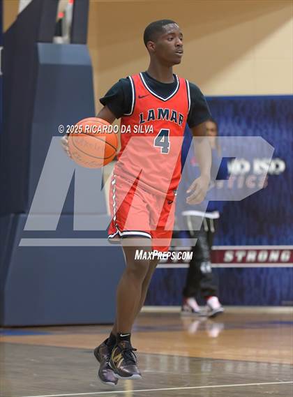 Thumbnail 1 in Seven Lakes vs. Lamar (UIL 6A D1 Basketball Area) photogallery.