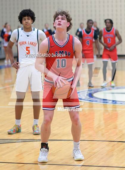 Thumbnail 2 in Seven Lakes vs. Lamar (UIL 6A D1 Basketball Area) photogallery.