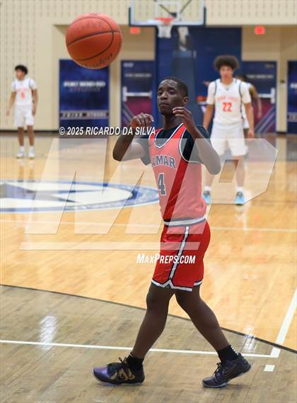 Thumbnail 1 in Seven Lakes vs. Lamar (UIL 6A D1 Basketball Area) photogallery.