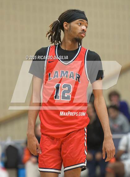 Thumbnail 2 in Seven Lakes vs. Lamar (UIL 6A D1 Basketball Area) photogallery.