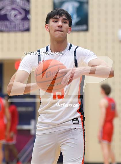 Thumbnail 1 in Seven Lakes vs. Lamar (UIL 6A D1 Basketball Area) photogallery.