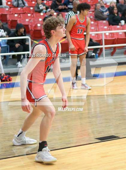 Thumbnail 2 in Seven Lakes vs. Lamar (UIL 6A D1 Basketball Area) photogallery.