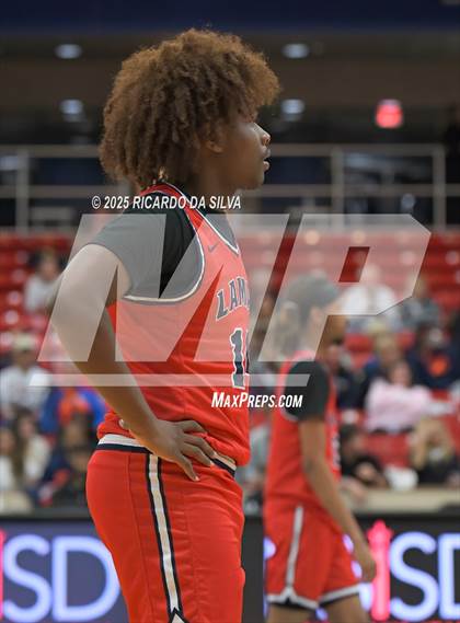 Thumbnail 3 in Seven Lakes vs. Lamar (UIL 6A D1 Basketball Area) photogallery.