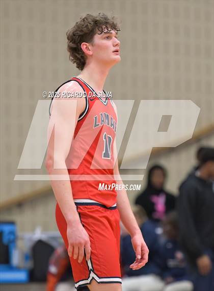 Thumbnail 2 in Seven Lakes vs. Lamar (UIL 6A D1 Basketball Area) photogallery.