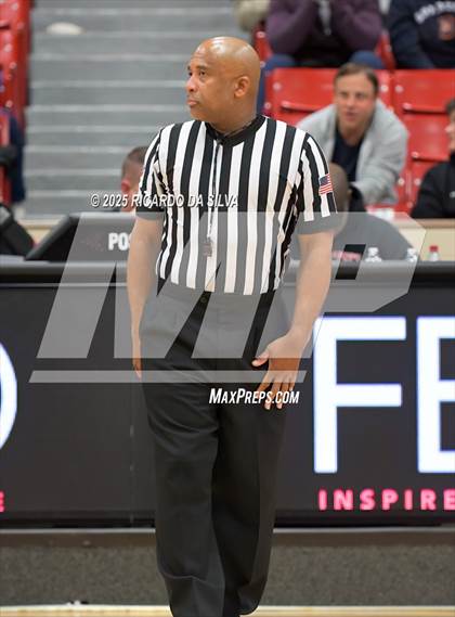 Thumbnail 1 in Seven Lakes vs. Lamar (UIL 6A D1 Basketball Area) photogallery.
