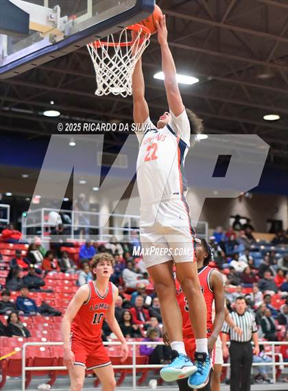 Thumbnail 2 in Seven Lakes vs. Lamar (UIL 6A D1 Basketball Area) photogallery.