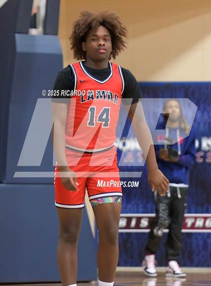 Thumbnail 2 in Seven Lakes vs. Lamar (UIL 6A D1 Basketball Area) photogallery.