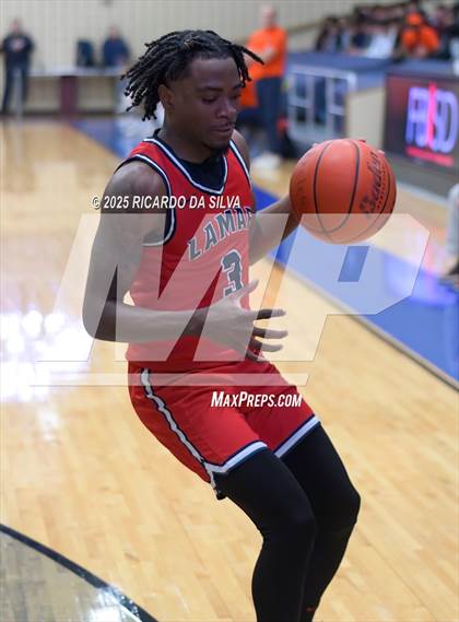 Thumbnail 2 in Seven Lakes vs. Lamar (UIL 6A D1 Basketball Area) photogallery.