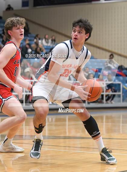 Thumbnail 1 in Seven Lakes vs. Lamar (UIL 6A D1 Basketball Area) photogallery.