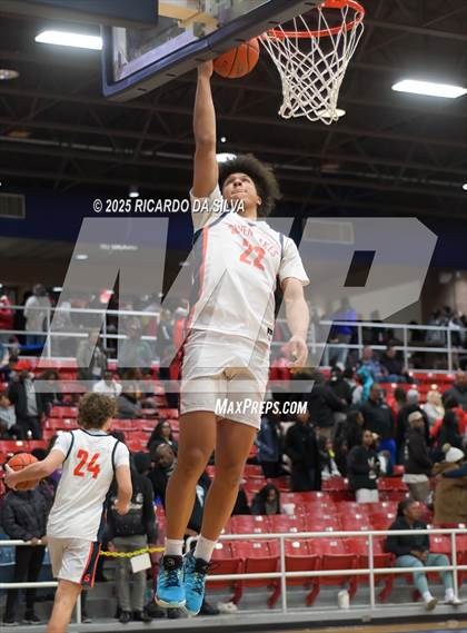Thumbnail 3 in Seven Lakes vs. Lamar (UIL 6A D1 Basketball Area) photogallery.