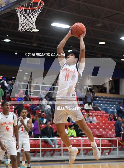 Thumbnail 3 in Seven Lakes vs. Lamar (UIL 6A D1 Basketball Area) photogallery.