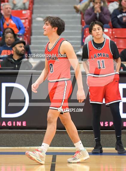 Thumbnail 2 in Seven Lakes vs. Lamar (UIL 6A D1 Basketball Area) photogallery.