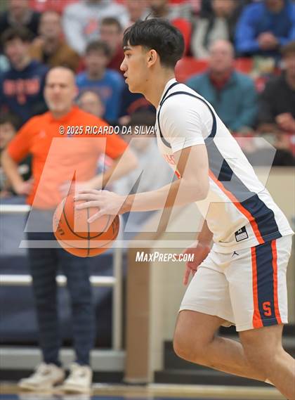 Thumbnail 3 in Seven Lakes vs. Lamar (UIL 6A D1 Basketball Area) photogallery.