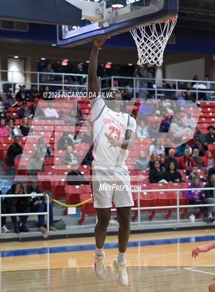Thumbnail 2 in Seven Lakes vs. Lamar (UIL 6A D1 Basketball Area) photogallery.