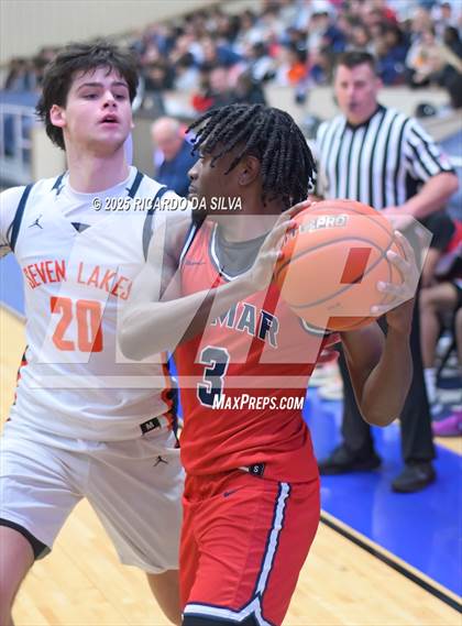 Thumbnail 3 in Seven Lakes vs. Lamar (UIL 6A D1 Basketball Area) photogallery.