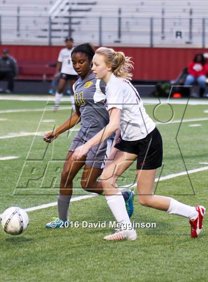 Thumbnail 3 in DeSoto @ Cedar Hill photogallery.