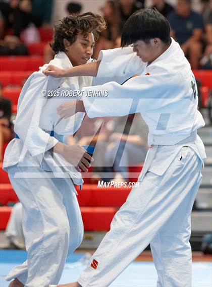 Thumbnail 1 in Eastern Division Tournament @ Kalani photogallery.